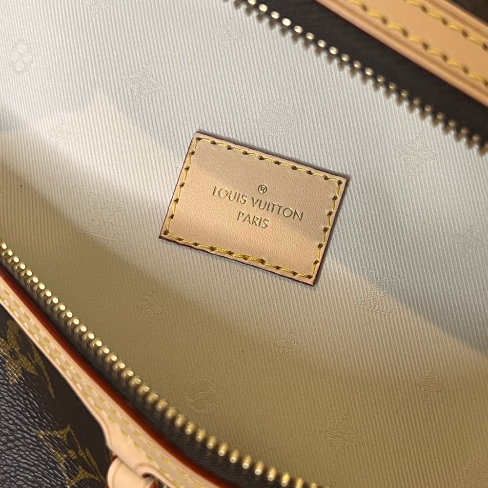 NWT Louis Vuitton High Rise Bumbag Brand New Monogram Crossbody HARD TO FIND - Picture 14 of 16